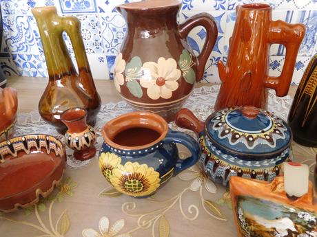 Keramika  farebná rozna, 
