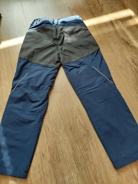 Nohavice s teplou podsivkou., 122