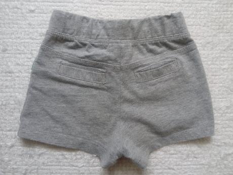 Kratke sortky vel.74/80, lupilu,74