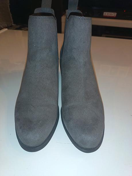 Šedé kotničky 39, graceland,39