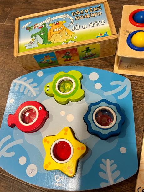 Balik drevenych hraciek, 