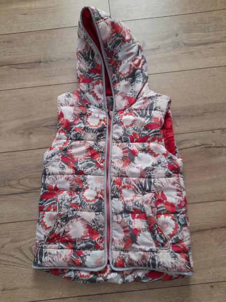 Vatovaná vesta, 134