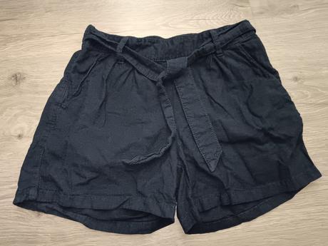 Šortky, c&a,36