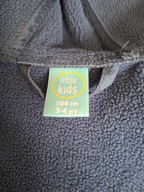 Softshellová vetrovka, 104