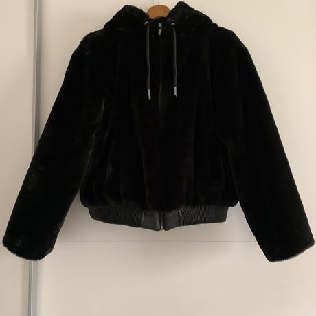 Zara umelý kožuch s vreckami a kapucňou, zara,m