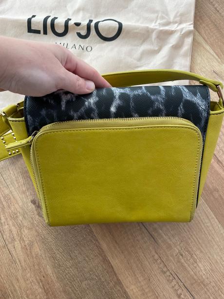 Kabelka liu jo, liu jo