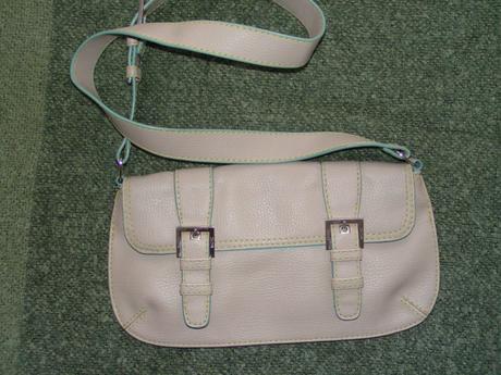 Kabelka mango, mango