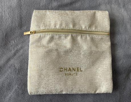 Chanel makeup kapsička, 