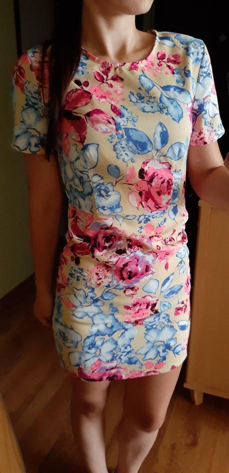 Kvetinové šaty diffuse, s