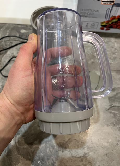 Kenwood smoothie 2go 300w,