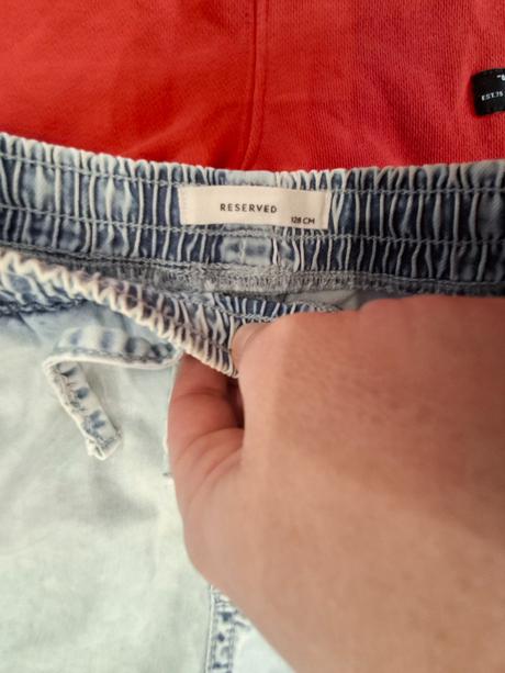 Sortky 128/134, reserved,134