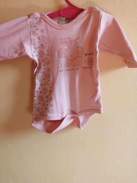 Ružové dievčenské body, 74