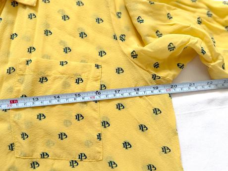 Hodvábna košeľa s monogramom značky pieszak, s