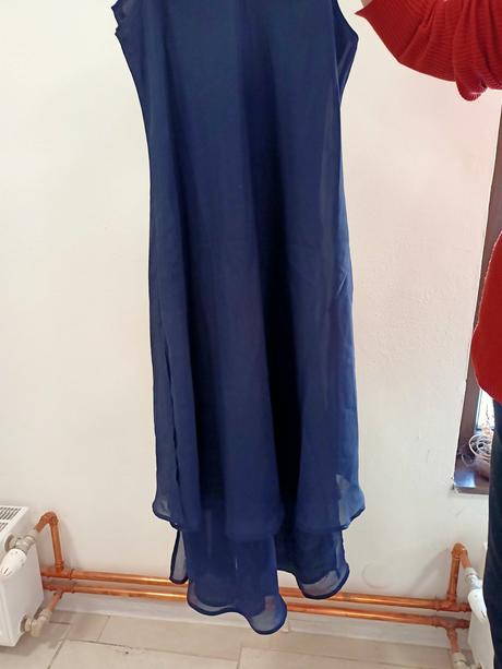 Spoločenské šaty zn. apart, l