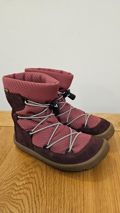 Barefoot snehule froddo, froddo,31