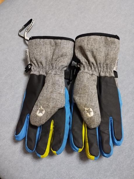 Rukavice, authority,152