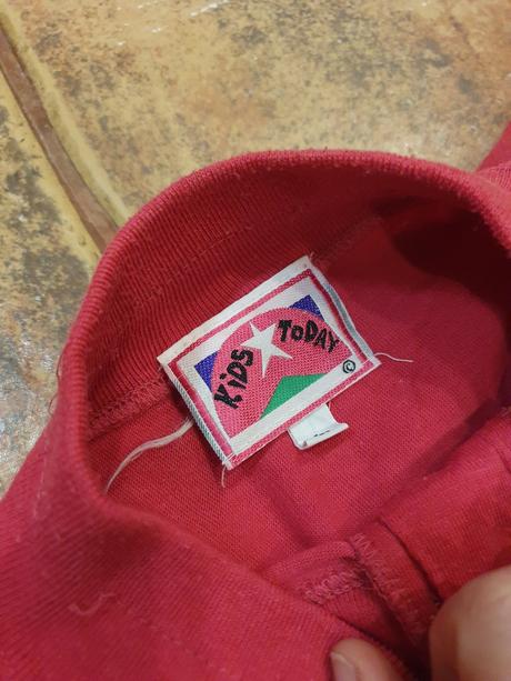 Cyklámenová retro mikina veľ. m, m