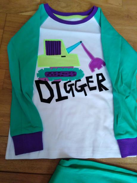 Pyzamko 116,146- 152 cm, next,116