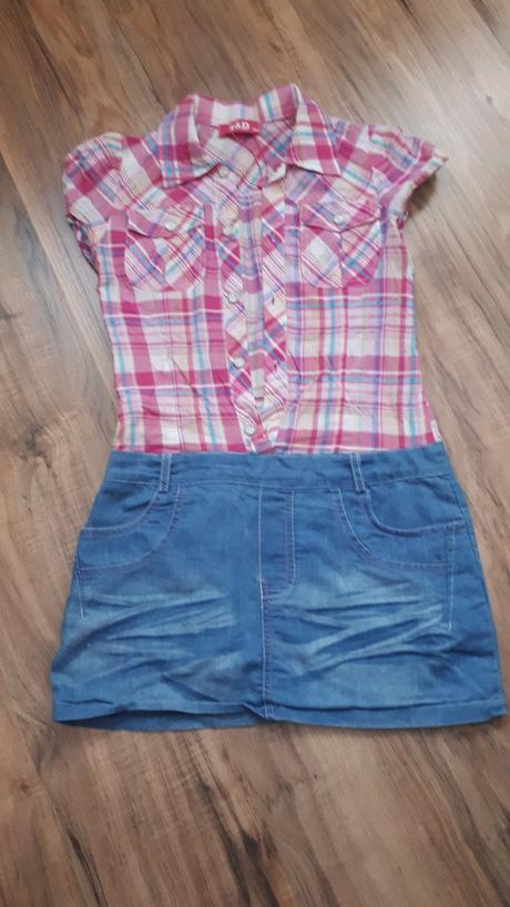 Sukňa s košeľou, 134