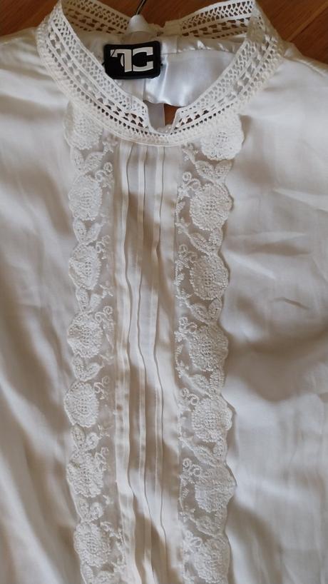Biela blúzka s čipkou, s