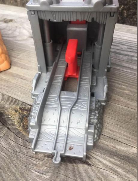 Vláčik thomas budovy,