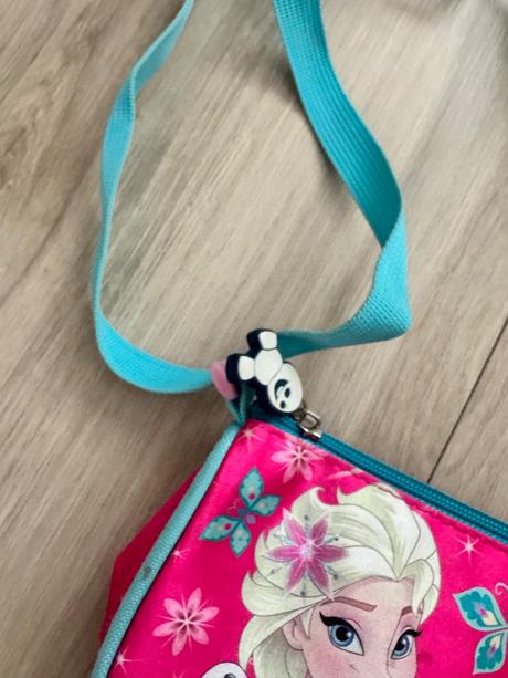 Kabelka frozen, 