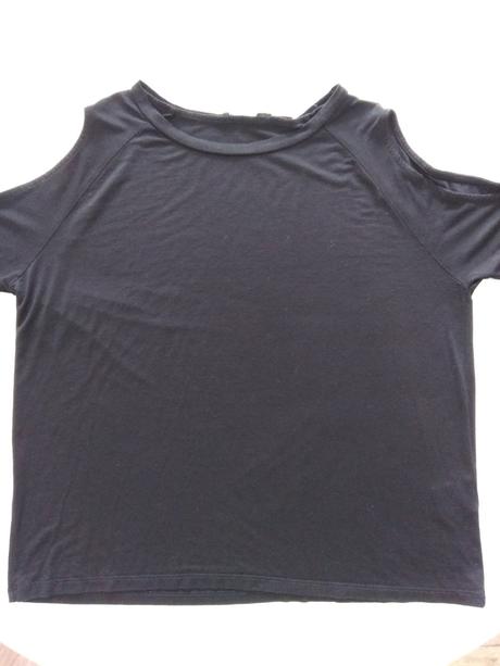 Tričko s odhalenými ramenami 38/40, m