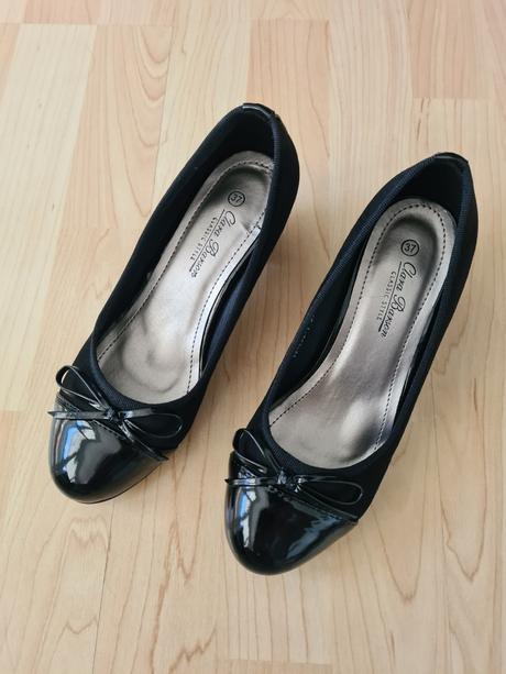 Čierne lodičky, clara barson,37