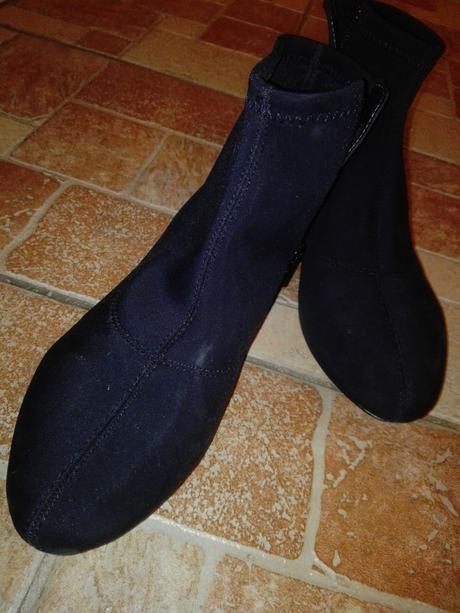 Jesenno-jarne kotníčky, baťa,39