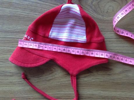 Prechodná/jesenná čiapka, 74