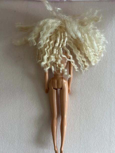 Barbie retro s dlhými blond vlasmi - mattel č.12, 