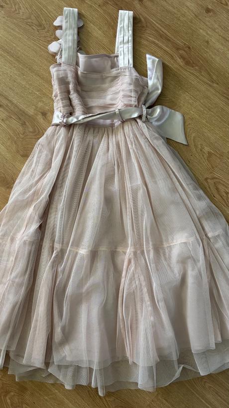 Dievčenské saty, next,134