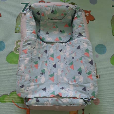 Veľké hniezdo, šírka (cm): 55,dĺžka (cm): 90