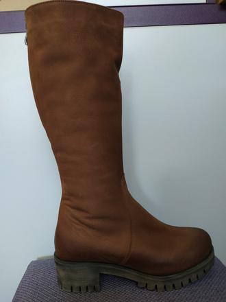 Kožené čižmy, 37
