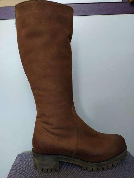 Kožené čižmy, 37