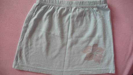 Kompletík tričko a sukňa s kvietkom, 128