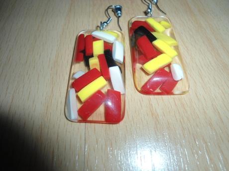 Zlto-cervene nausnice, 