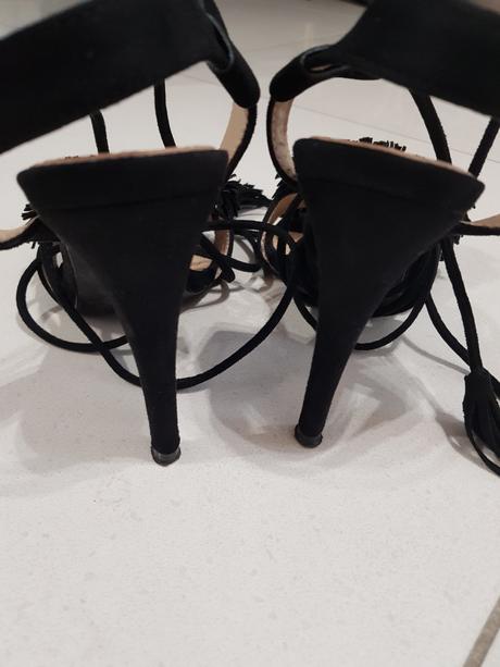 Aquazzura na zaviazanie okolo nohy, 39