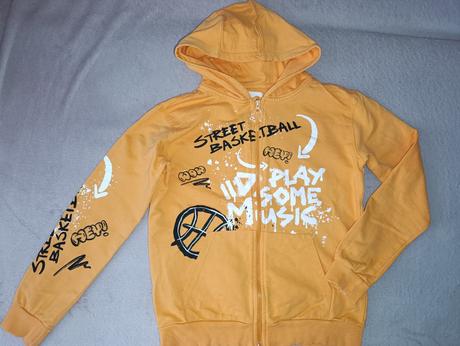 Mikina s nápismi, sinsay,152