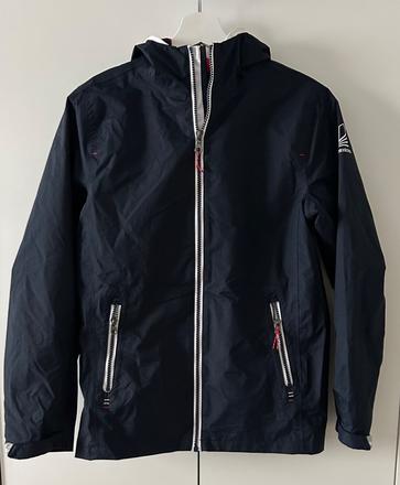 Nepremokavá bunda, decathlon,158