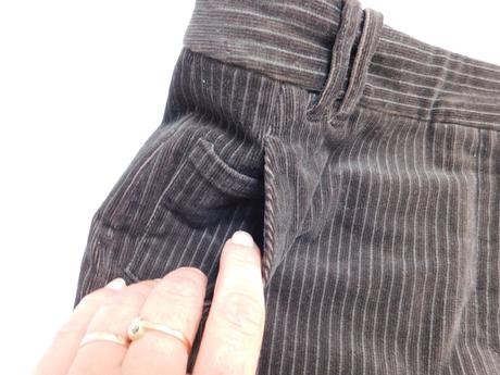 Luxusna trendy menčestrová strečova sukna, 38