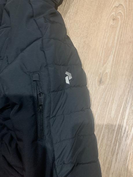 Peakperformance zimná bunda, 140