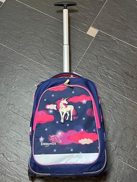 Kvalitný batoh na kolieska,