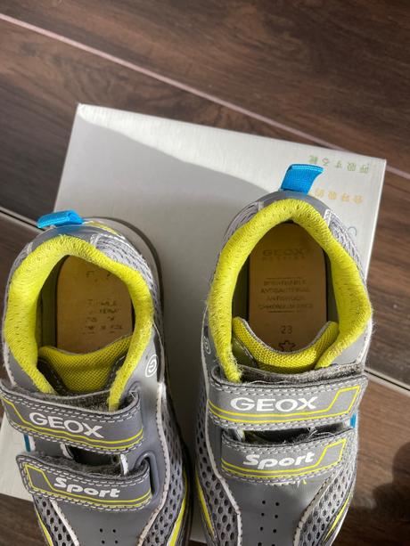 Geox blikajúce tenisky 28, geox,28