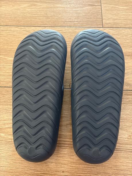 Šľapky, adidas,42