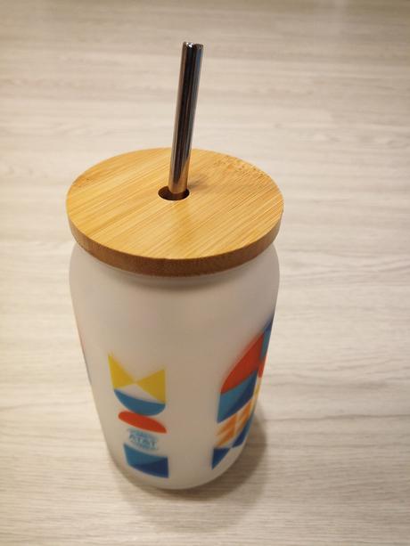 2x pohár so slamkou, 