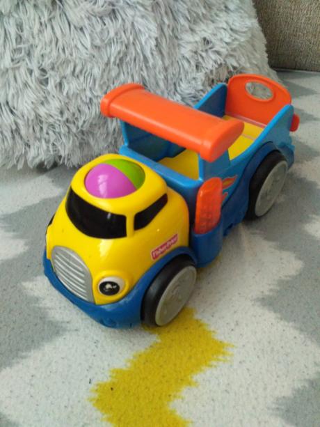 Autíčko fisher-price, 