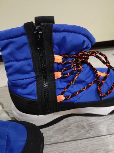 Snehule reserved, reserved,40