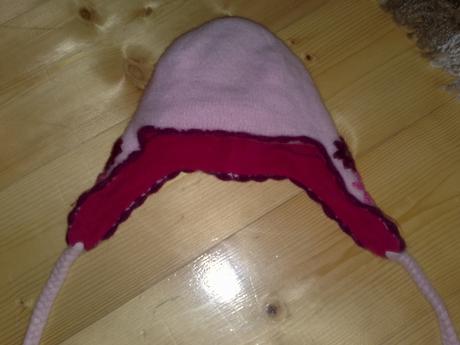 Teplučká čiapočka, 74