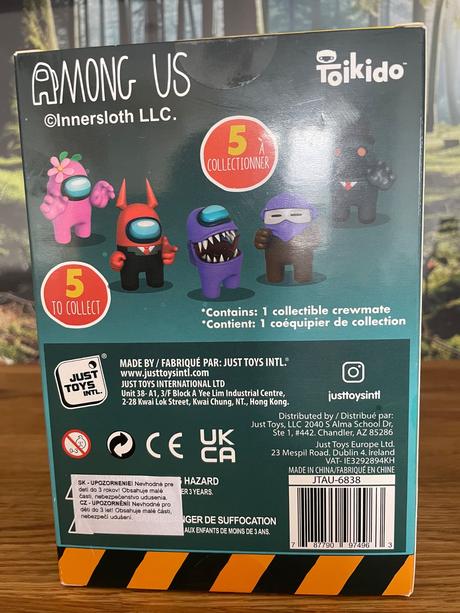 Zberateľská postavička among us, 